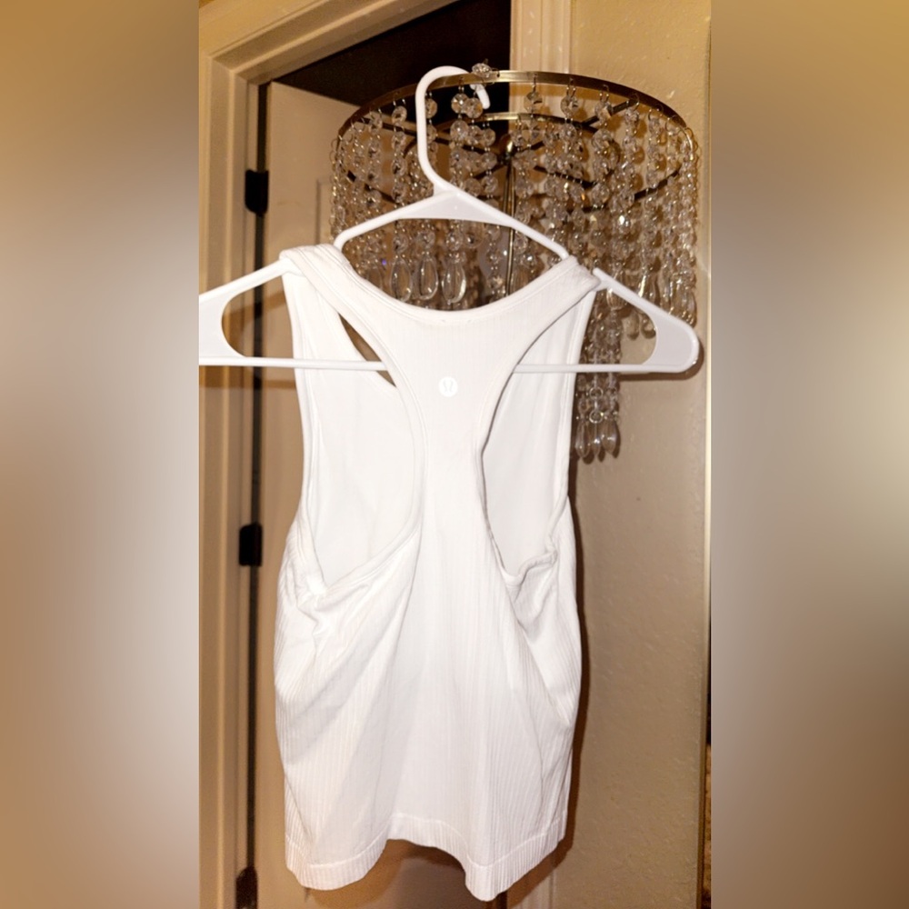 Lululemon race pace tank top